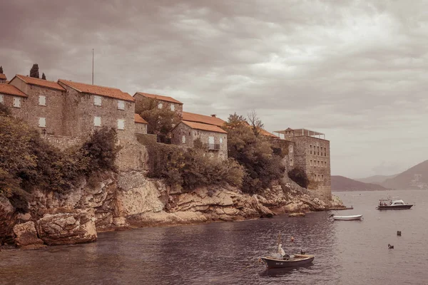 Sveti Stefan Montenegro Settembre 2021 Tramonto Estivo Sulla Spiaggia Resort — Foto Stock