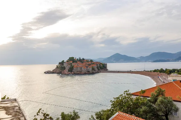 Sveti Stefan Mare Isola Estate Tramonto Con Spiaggia Montenegro Chilometri — Foto Stock