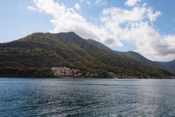 Bahía Kotor Mar Adriático Suroeste Montenegro Grupo Bien Conservado Ciudades —  Fotos de Stock