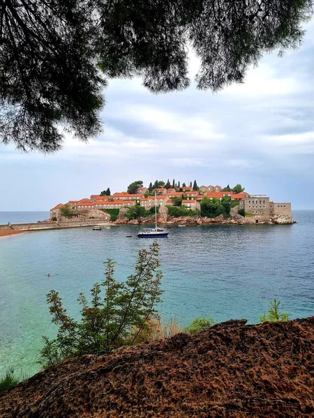 Sveti Stefan Mare Isola Estate Tramonto Con Spiaggia Montenegro Chilometri — Foto Stock