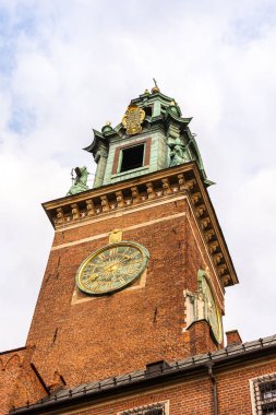 Wawel Kalesi, Krakow 'un merkezinde bulunan bir kale ikametgahıdır.