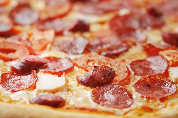 Pişmiş pizza closeup 