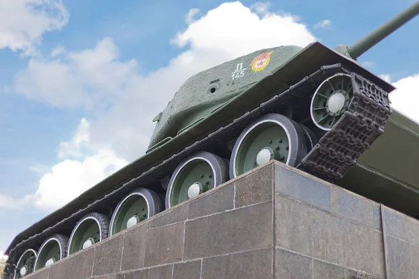 Soviet tank T-34 in Minsk — Stock Photo, Image