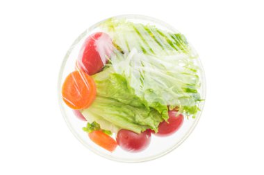 cam kase sebze salatası