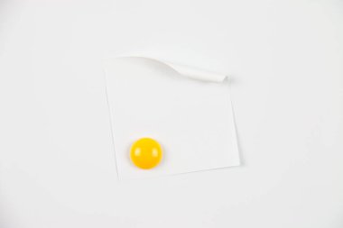 Kapalı beyaz not kağıdı