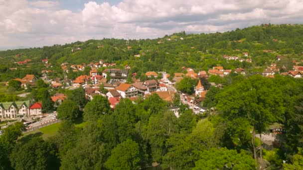 Повітряне Відео Замку Бран Розташоване Брашові Румунія Відео Знято Дрона — стокове відео