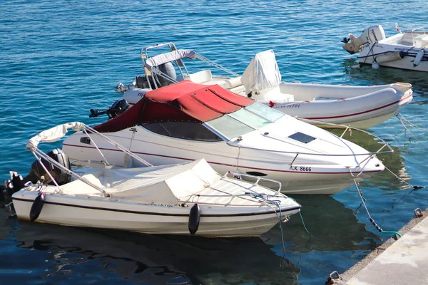 Corfu Grécia Outubro 2021 Iates Barcos Estacionando Porto Belos Iates — Fotografia de Stock