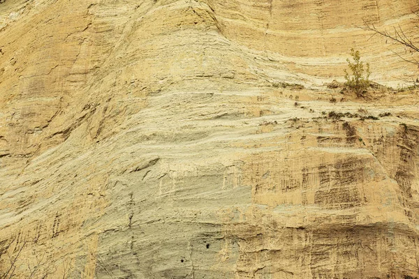 Kumdan duvar, kum kayalığı. Yüksek kalite fotoğraf. Yüksek kalite fotoğraf