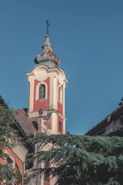 Torre Igreja Barroca Hungria Dia Ensolarado Foto Alta Qualidade — Fotografia de Stock