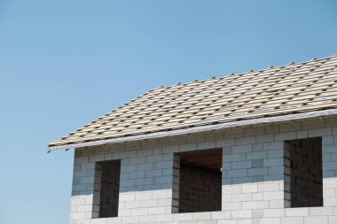 Çatı İnşaatı, Ahşap Çatı Kirişleri, Kirişler, Çerçeve Ev Çatı İnşaatı.