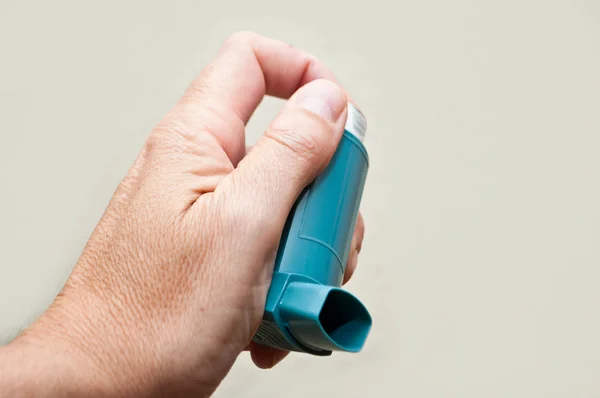 Asthma aerosol — Stock Photo, Image