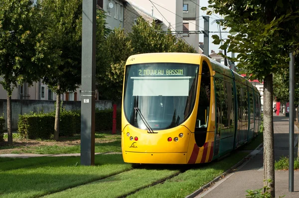 Mulhouse - Francia - 24 luglio 2014 - tram a Mulhouse - Alsazia Francia — Foto Stock