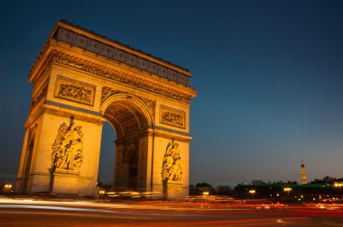 Paris 'te zafer kemeri