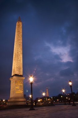 gece Paris'te Concorde place