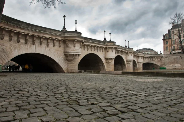 New bridge in Paris — Stock Photo, Image