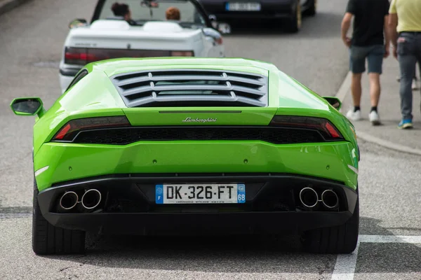Mulhouse Francie Srpna 2021 Zadní Pohled Zelený Lamborghini Huracan Zaparkovaný — Stock fotografie