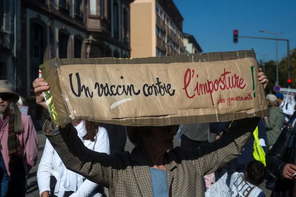 Colmar Francia Ottobre 2021 Persone Che Protestano Con Striscioni Francese — Foto Stock
