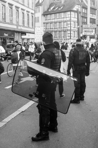Страсбург Франция Октября 2021 Года Портрет Французских Полицейских Стоящих Улице — стоковое фото