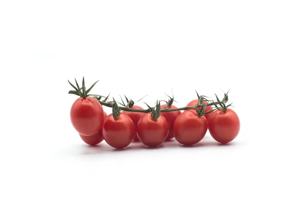 Nahaufnahme Von Kirschtomaten Auf Weißem Hintergrund — Stockfoto