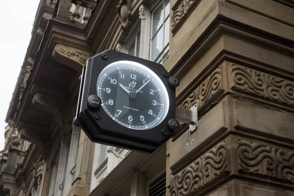 Strasbourg France December 2021 Closeup Breitling Clock Jewelry Store Facade — Stock Photo, Image