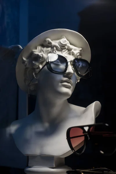 Closeup Sun Glasses Mannequin Optician Store Showroom — Stock Photo, Image