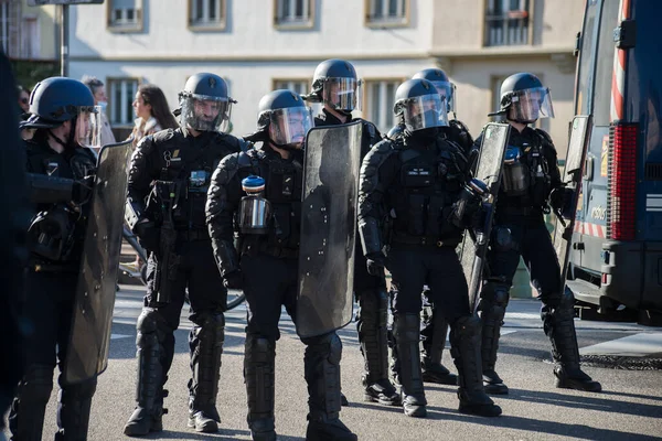 Strasbourg Frankrike Februari 2022 Franska Upplopp Gendarmer Stående Med Hjälmar — Stockfoto