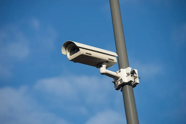 Vista Della Telecamera Sicurezza Sfondo Cielo Blu — Foto Stock