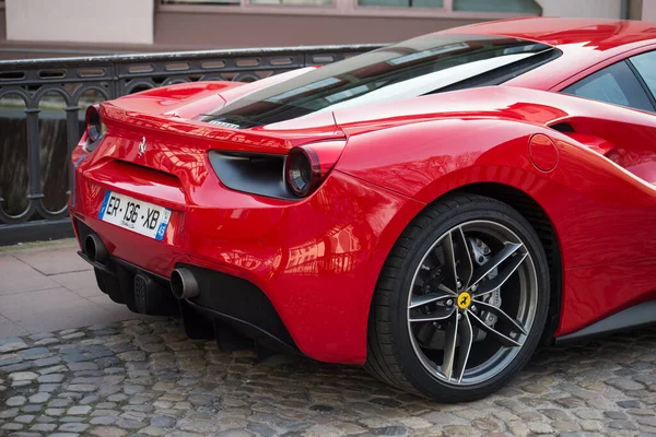 Štrasburk Francie Března 2022 Zadní Pohled Červené Ferrari 488 Zaparkované — Stock fotografie