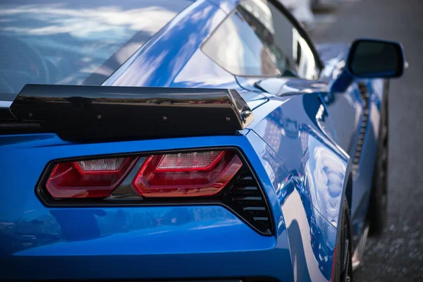 Mulhouse Frankrike April 2022 Bakifrån Blå Chevrolet Corvette Parkerad Gatan — Stockfoto