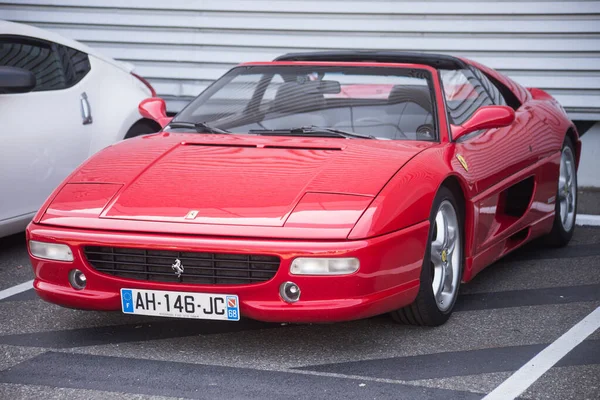 Mulhouse Francja Czerwca 2022 Widok Przodu Czerwonego Ferrari 355 Gts — Zdjęcie stockowe