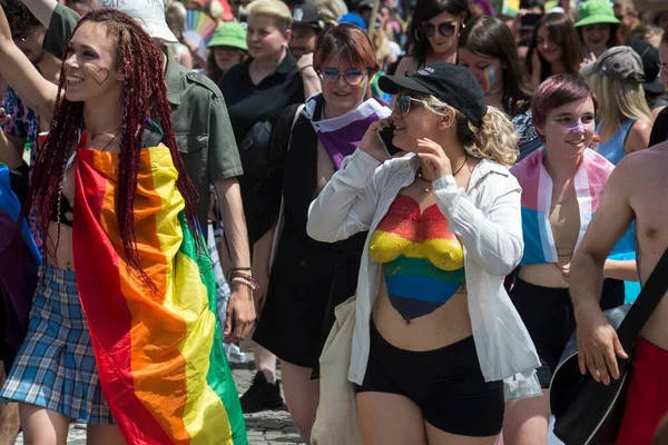 Straßburg Frankreich Juni 2022 Menschen Gehen Während Der Gay Pride — Stockfoto