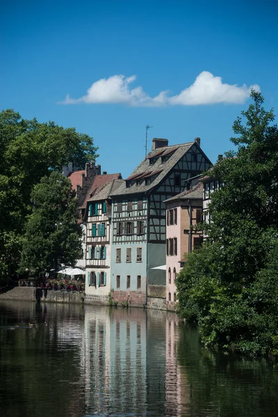 View Trees Border River Little France Quarter Medieval House Strasbourg — Stock Photo, Image