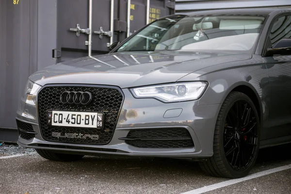 Mulhouse Francia Octubre 2022 Vista Frontal Del Audi Gris Quattro — Foto de Stock