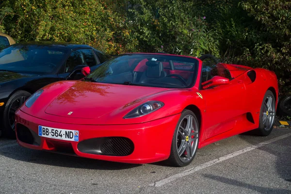 Mulhouse França Outubro 2022 Vista Frontal Ferrari F430 Vermelho Descapotável — Fotografia de Stock