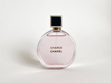 Grodno, Belarus - 02.22.2022: Chanel EAU Tendre parfümü