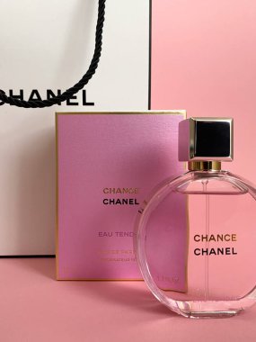 Grodno, Belarus - 02.22.2022: Chanel EAU Tendre parfümü