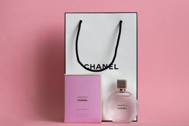 Grodno, Belarus - 02.22.2022: Chanel EAU Tendre parfümü