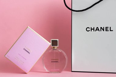 Grodno, Belarus - 02.22.2022: Chanel EAU Tendre parfümü