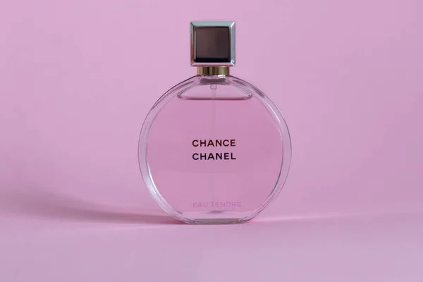 Grodno Bielorrusia 2022 Chanel Eau Tendre Perfume Sobre Delicado Fondo — Foto de Stock