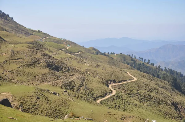 Όμορφη Θέα Βουνά Από Πεζοπορία Περιοχή Της Λίμνης Parashar Himachal — Φωτογραφία Αρχείου