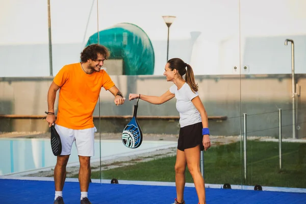 Dos Padel Jugador Saludan Haciendo Puño Golpe Padel Amigos Decir —  Fotos de Stock