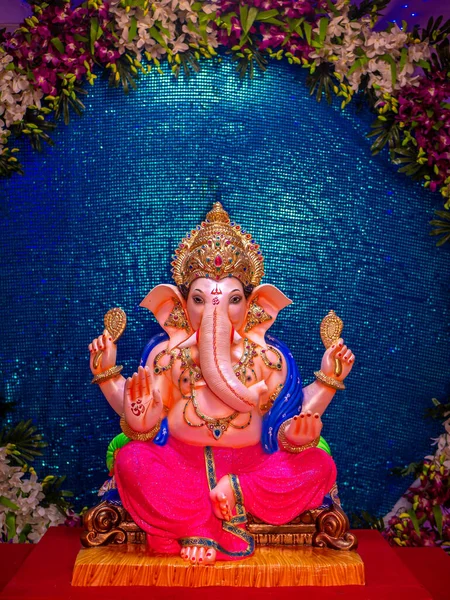 Estatua Del Señor Ganesha Decorado Maravillosamente Durante Festival Ganesh — Foto de Stock