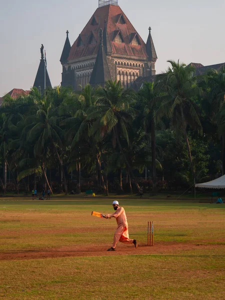 Mumbai India Noviembre 2021 Hombre Musulmán Identificado Jugando Cricket Con — Foto de Stock