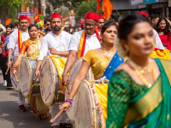 Βομβάη Ινδία Απριλίου 2022 Hindu Πρωτοχρονιά Παρέλαση Gudhi Padva Είναι — Φωτογραφία Αρχείου