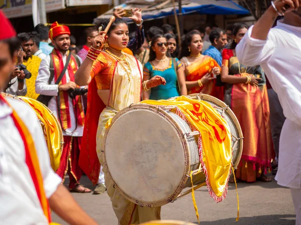 Mumbai India April 2022 Hindu New Year Parade Gudhi Padva — Photo