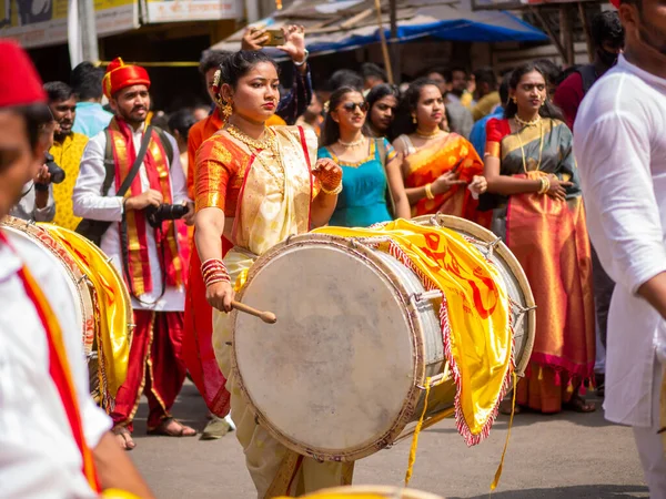 Mumbai Índia Abril 2022 Desfile Ano Novo Hindu Gudhi Padva — Fotografia de Stock