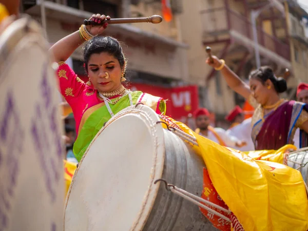 Βομβάη Ινδία Απριλίου 2022 Hindu Πρωτοχρονιά Παρέλαση Gudhi Padva Είναι — Φωτογραφία Αρχείου