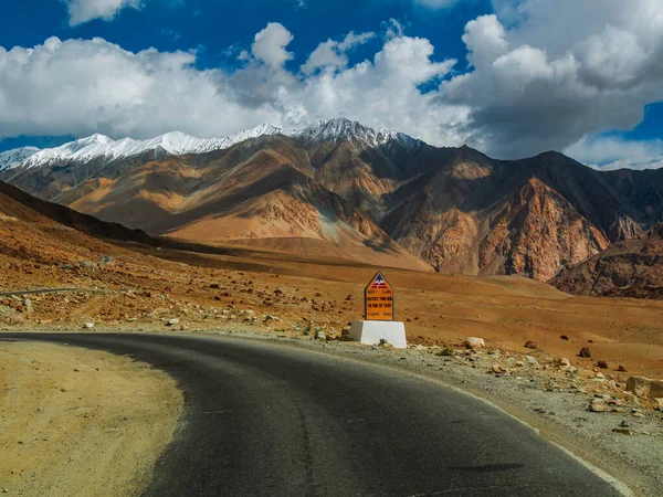 Mountain Road Ladakh Northern India Beautiful Landscape Ladakh Highest Plateau — Stock Photo, Image