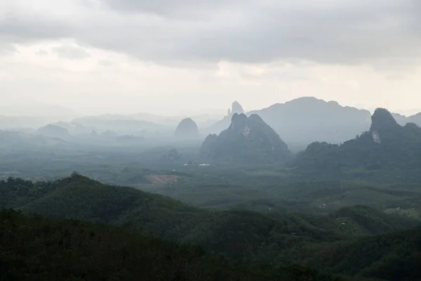 Belle Vallée Montagne Avec Lever Soleil Doi Pang Chumporn Thaialand — Photo