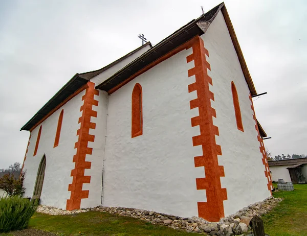 Готська Церква Святого Мартіна Селі Церін Восени Словаччина Європа — стокове фото